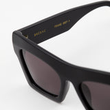 Frame 0007 - Black