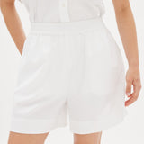 Classic Chiara Short - White (size L)