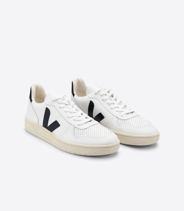 V-10 Leather Sneakers - Extra White / Black